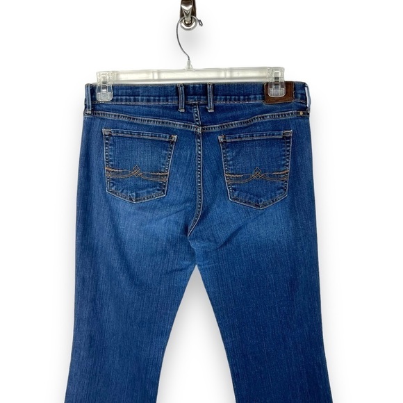 Lucky Brand Sweet'N Low Mid Rise Bootcut Jeans, Medium Wash, Size 10/30 - Picture 8 of 11